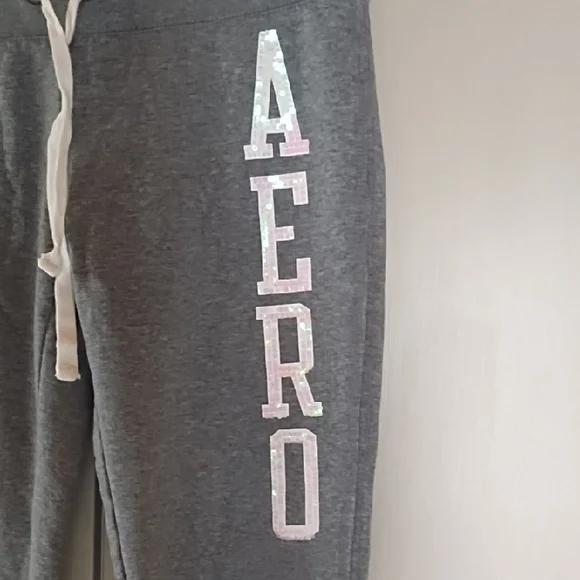 Aeropostale Gray Sweatpants with Iridescent Logo - Picture 2 of 4